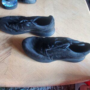 Nike Womens all black running shoes size 7
